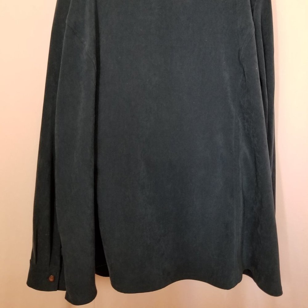 Shirt - Picture 4 of 4